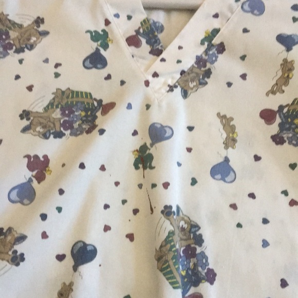 Scrub shirt - Picture 2 of 3